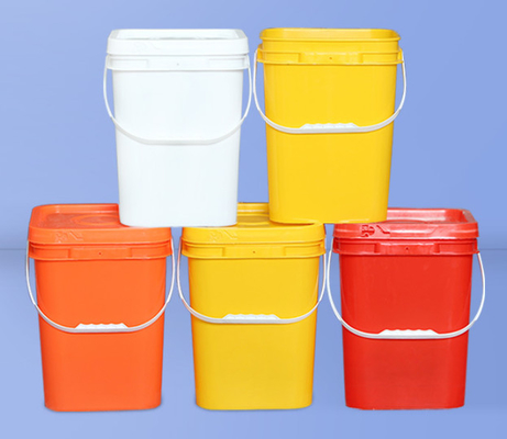 Kimyasallara dayanıklı beyaz kare plastik kovası