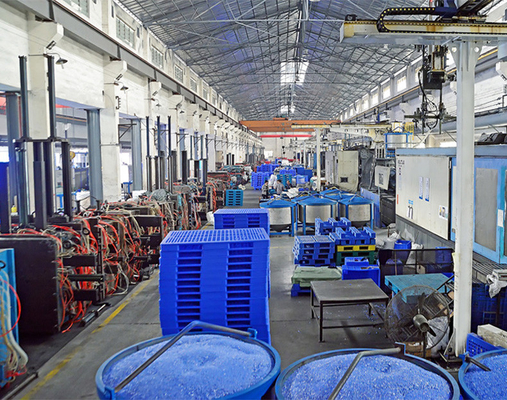 Ağır Hizmet Euro HDPE Büyük İstiflenebilir Plastik Palet Tersinir Çift Taraflı