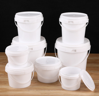 Yuvarlak gıda kalitesi plastik kovalar 1L-5L kapasitesi ile yığılabilir tekrar kullanılabilir