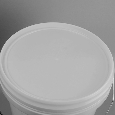 Beyaz Yuvarlak Plastik Kova FDA Sertifikalı Kapasite Müşterinin Talebine Bağlıdır