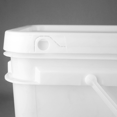 Beyaz veya Diğer Renk Boya için 1,2 Kg Kare Plastik Kova